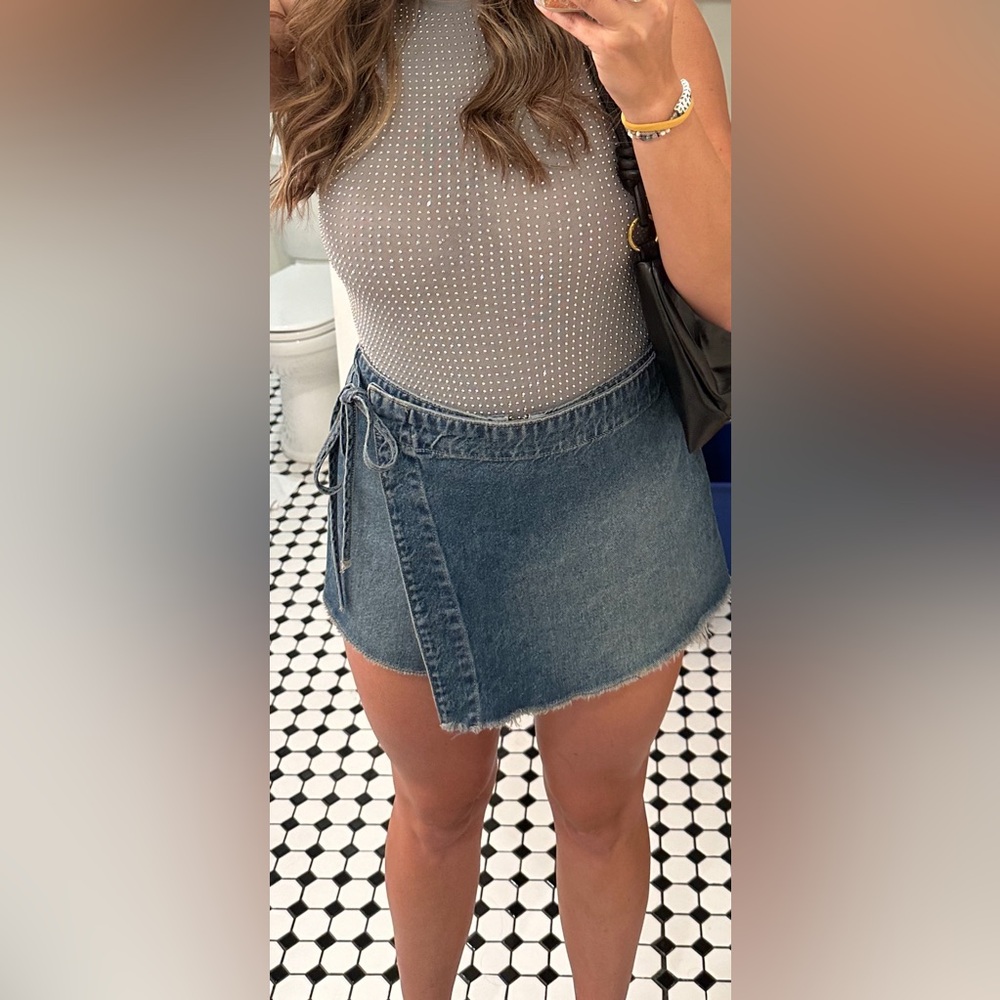 Zara Rhinestone Bodysuit - Picture 4 of 4